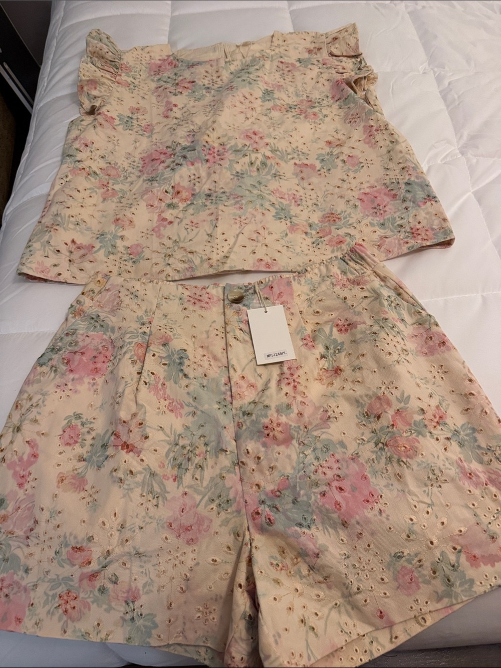 Lovelo Floral Eyelet Two-Piece Set in Blush Pink & Mint Size 1XL NWT